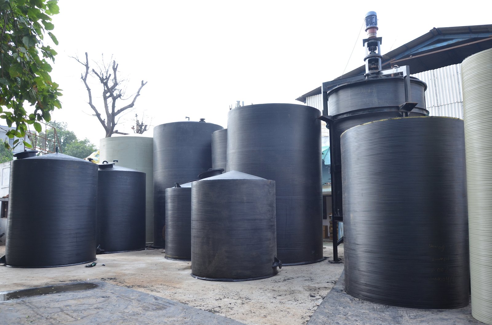 spiral storage tank